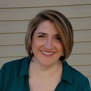 Meet your Posher, Luann